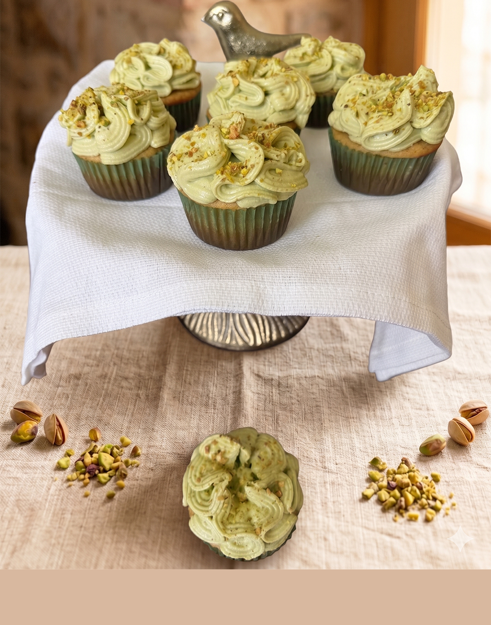 Pistachio Cupcakes - Image 3
